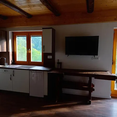 Lahova Hisa Apartment