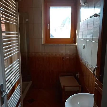 Apartment Lahova Hisa