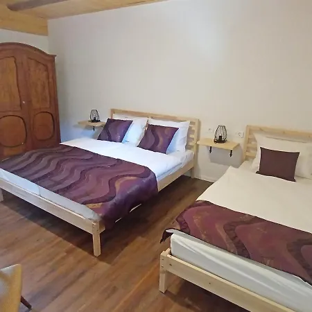 Lahova Hisa Ljubno