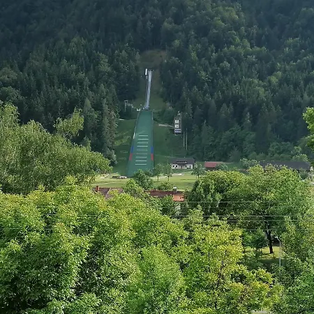 Lahova Hisa Apartament *