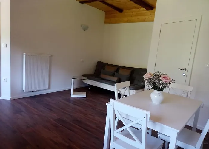 Lahova Hisa * Ljubno