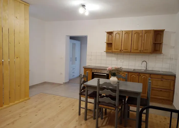 아파트 Lahova Hisa Ljubno